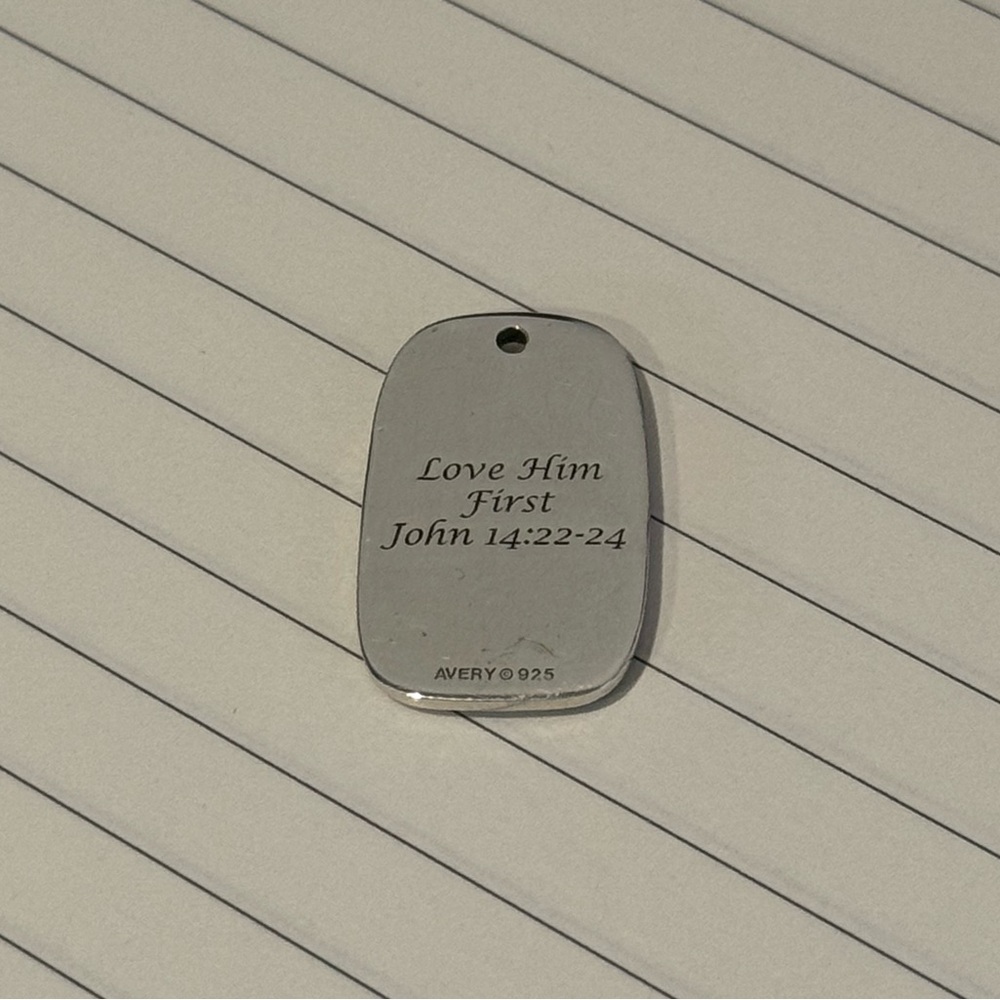 James Avery Silver “Love Never Fails” Charm - Picture 2 of 2